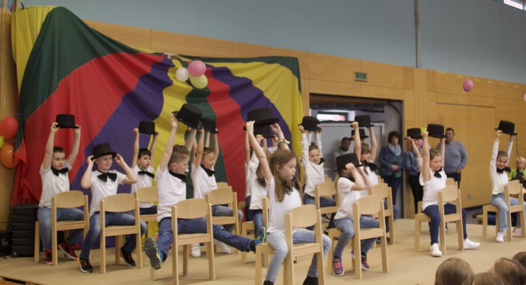 Grossansicht in neuem Fenster: 12.05.2023: Manege frei beim Schulfest