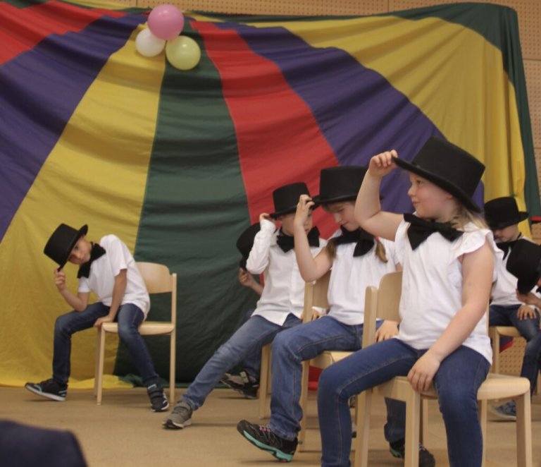 Grossansicht in neuem Fenster: 12.05.2023: Manege frei beim Schulfest